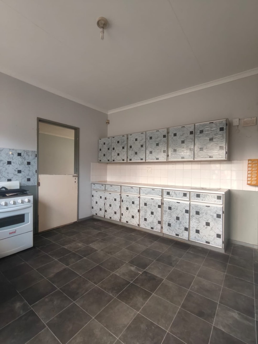 3 Bedroom Property for Sale in Sasolburg Free State